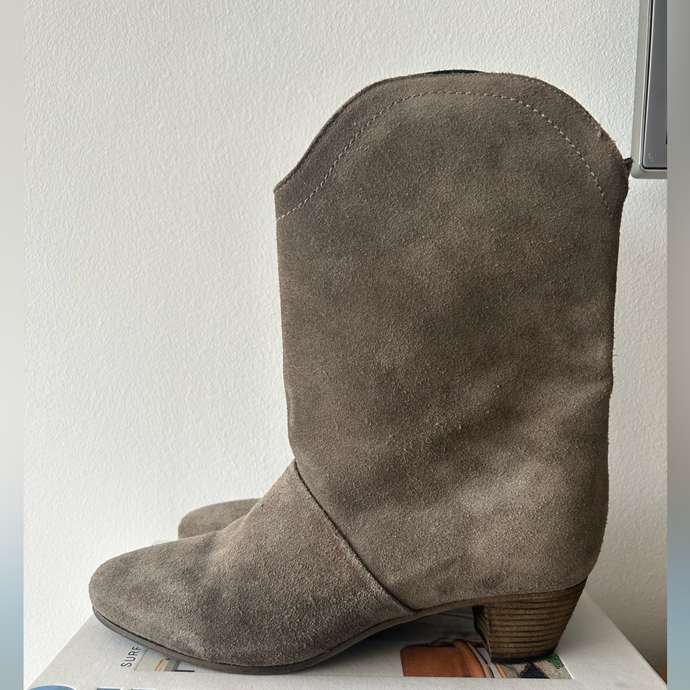 Exc See by Chloe Taupe Suede Mid-Calf Boots Cowboy-ish 38.5 7.5-8